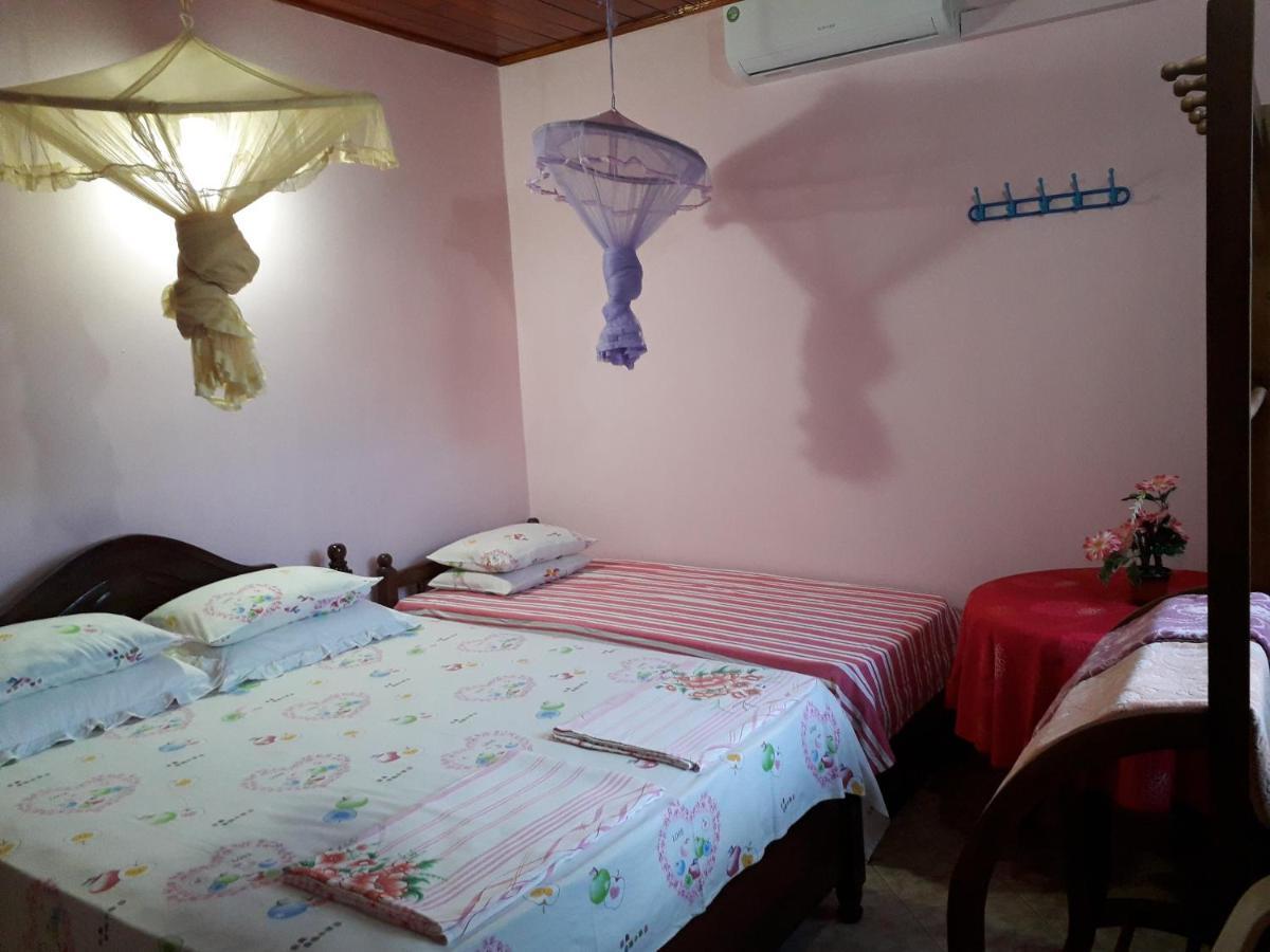 Guillet Beach Home Matara Esterno foto