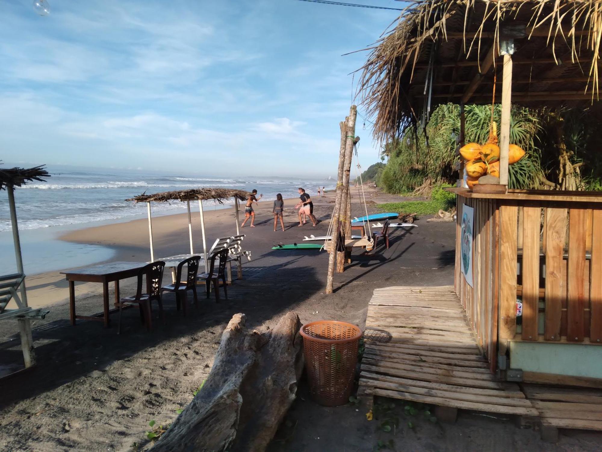 Guillet Beach Home Matara Esterno foto